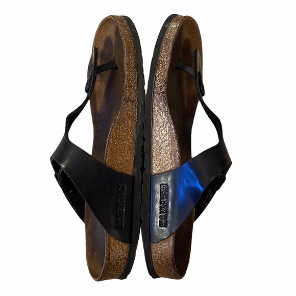 🚨SOLD🚨Birkenstock Black Gizeh Sandals - Picture 4 of 7